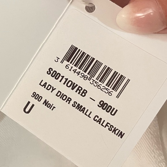 Lady Dior Flap Card Holder - Black Patent Cannage Calfskin W TAGS AND OG PACKAGE - Picture 12 of 12